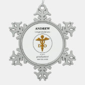 大理骨病卒業祝い医師 スノーフレークピューターオーナメント (正面)