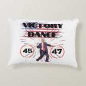 大統領トランプ勝利ダンスアクセント枕 アクセントクッション (裏面)