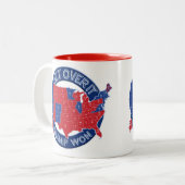 大統領当選者切札は赤白青のコーヒーのマグに勝ちました ツートーンマグカップ (正面左)