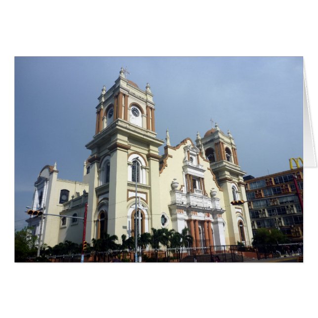 大聖堂ペドロ (正面横)