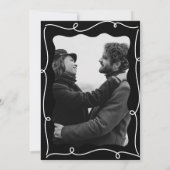 大胆なウェーブサイドフレームのスクイグル 現代の結婚式 招待状 (裏面)