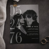 大胆なエディトリアル風 日付 ブラック&ホワイト 結婚式招待状 招待状