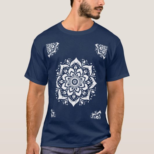 大胆な曼荼羅の花 - Tシャツ (正面)