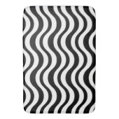大胆な黒と白の波状抽象画 バスマット (正面縦)