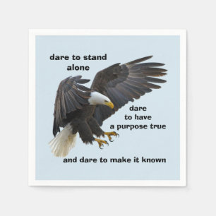 大胆に一人で立ち上がるアメリカのBald Eagle版 スタンダードカクテルナプキン