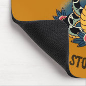 大胆不敵な精神はっきりした：ヘビとバラのアートワーク マウスパッド (コーナー)