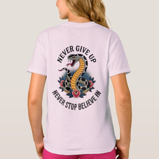 大胆不敵な精神はっきりした:ヘビとバラのアートワーク Tシャツ (裏面)