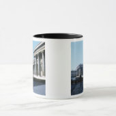 大英博物館の南に前部 マグカップ (中央)