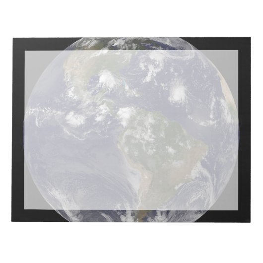 大西洋で熱帯嵐を示す全地球 ノートパッド (正面)