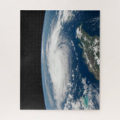 大西洋にハリケーン・ドリアン海。 ジグソーパズル (縦)