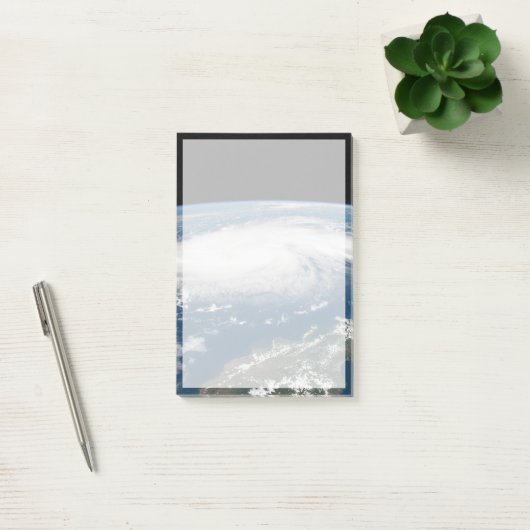 大西洋にハリケーン・ドリアン海。 ポストイット (オフィス)