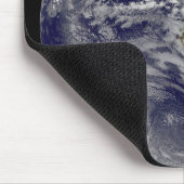 大西洋の熱帯性嵐のある完全な地球 マウスパッド (コーナー)