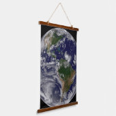 大西洋の熱帯性嵐のある完全な地球 吊り下げ型タペストリー (傾斜あり)