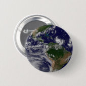 大西洋の熱帯性嵐のある完全な地球 缶バッジ (正面&裏面)