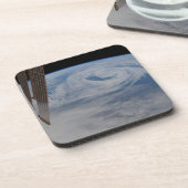 大西洋中部低気圧システム。 コースター (左側)