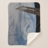 大西洋中部低気圧システム。 シェルパブランケット (正面)