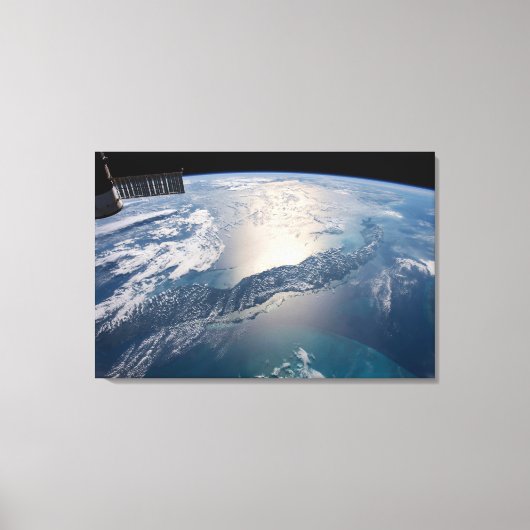 大西洋国際的上のSpce駅 キャンバスプリント (正面)