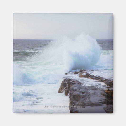 大西洋海波がメイン州の海岸に衝突 マグネット (正面)