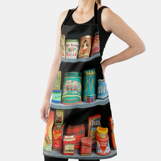 大量のカラフルヴィンテージ缶が表示される エプロン (インサイチュ)