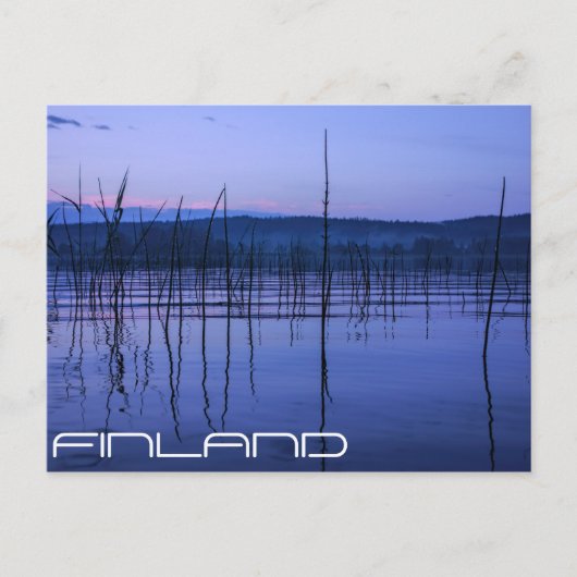 大雨はがき後の穏やかで霧の多い湖 ポストカード (正面)