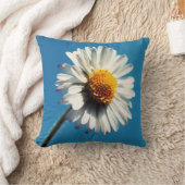 大青空の下の明るい白いデイジー クッション (ブランケット)