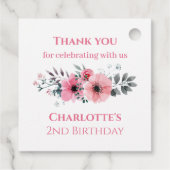 大2歳の誕生日の女の子フォトコラージュピンクの花 フェイバータグ (裏面)