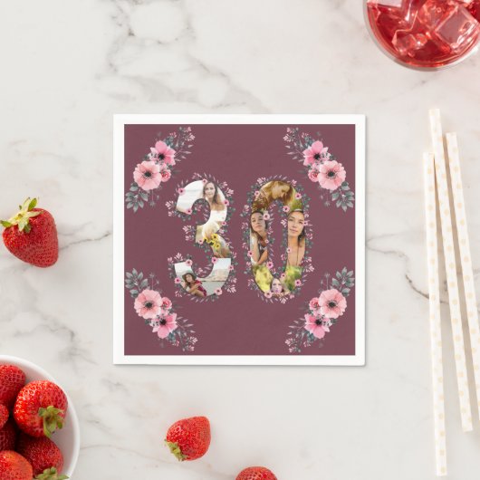 大30歳の誕生日フォトコラージピンクフラワーウーマン スタンダードカクテルナプキン (インサイチュ)