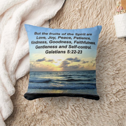 天のガラテヤの果実の精神デザイン クッション (ブランケット)