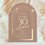 天のモカ金ゴールド太陽の月の星30th誕生日 招待状<br><div class="desc">天上のモウッセ金ゴールド太陽の月天文学30th誕生日招待状は、金ゴールドの太陽エレガント、月と星を備え、モウッセの背景に黄金の枠を持つ。あなたの30歳のカスタム誕生日の招待状の情報の中にある。文字・ボックスで文字を編集してパーソナライズEvco Studio www.zazzle.com/store/evcostudioによるユーザー向け設計</div>