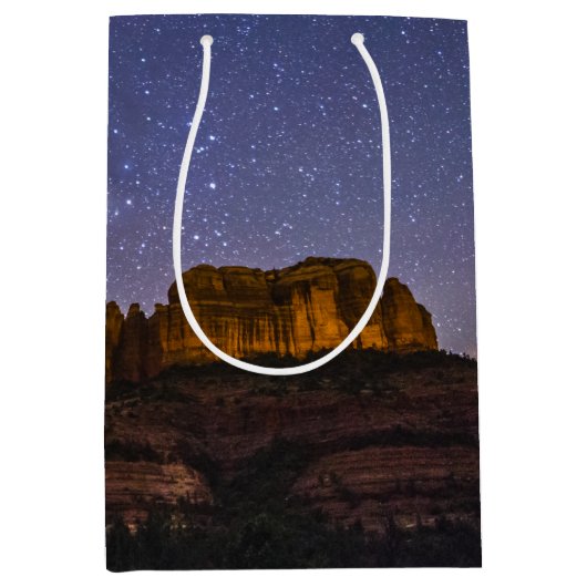 天の川の銀河系アリゾナ州カテドラルロック ミディアムペーパーバッグ (正面)