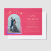 天の明るい赤紫色ピンクの写真結婚式の日付を保存 ベラム紙招待状 (オフセット)