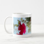天の開花：空に対するバラ コーヒーマグカップ (左)
