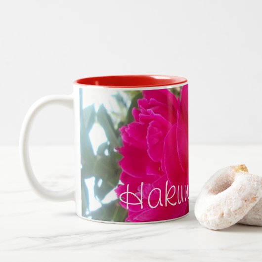 天の開花:空に対するバラ ツートーンマグカップ (ドーナツ)