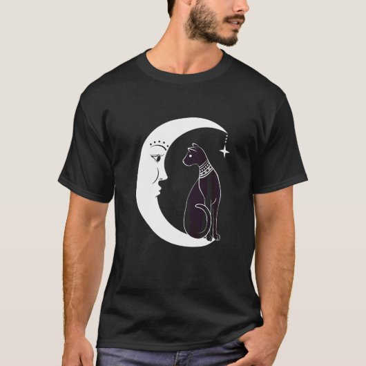 天上の神秘的な黒猫の使い魔、異教の魔女 Tシャツ (正面)