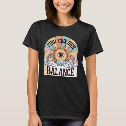 天体の太陽 自分自身のバランスを見つけよう Tシャツ (正面)