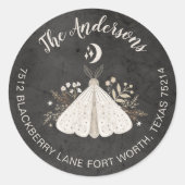 天体神秘的な蛾の差出人住所ラベル ラウンドシール (正面)