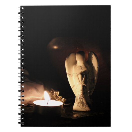 天使が軽いノートを持って来る ノートブック (正面)