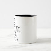 天使が近づくと羽が現れる ツートーンマグカップ (中央)