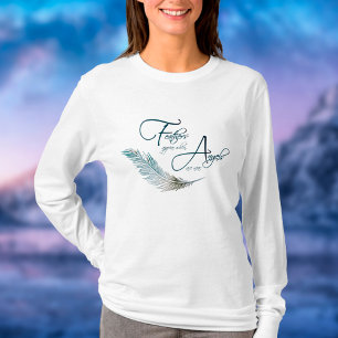 天使が近づくと羽が現れる Tシャツ