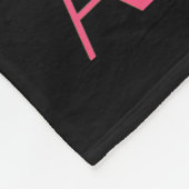 天使が近づくと蝶と深紅色が現れる フリースブランケット (角)