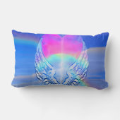 天使によってはハートのまわりで包まれたが飛びます ランバークッション (裏面)