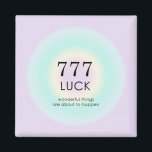 天使のナンバーズ777運 マグネット<br><div class="desc">のリラックススピリチュアルグラデーションデザインは、幸運と幸運を象徴する天使の数777を占めている。エンジェル番号7777意味と番号の説明を持つグラデーションカード。天使が贈り物に番号を付ける。</div>