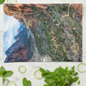 天使の着陸の道のザイオン国立公園-ユタ キッチンタオル (折り畳み)