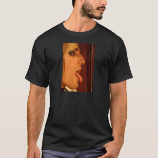 天使は舐めます Tシャツ
