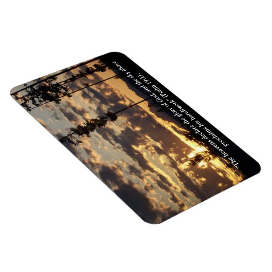 天国が神の栄光を宣言する写真 マグネット (右側)