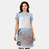 天国バインド白ローズエプロン エプロン (着用した状態)