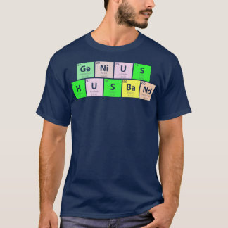 天才の夫の周期表 Tシャツ