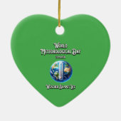 天気が人生を形作る。世界気象日。 セラミックオーナメント (裏面)