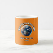 天気は決して晴れない。世界気象日。 コーヒーマグカップ (中央)