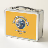 天気は決して晴れない。世界気象日。 メタルランチボックス (裏面)